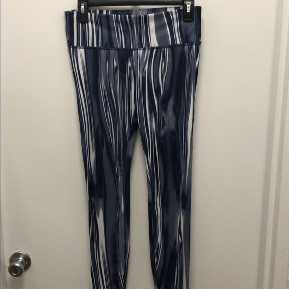 Gap Fit blue workout leggings size Small
